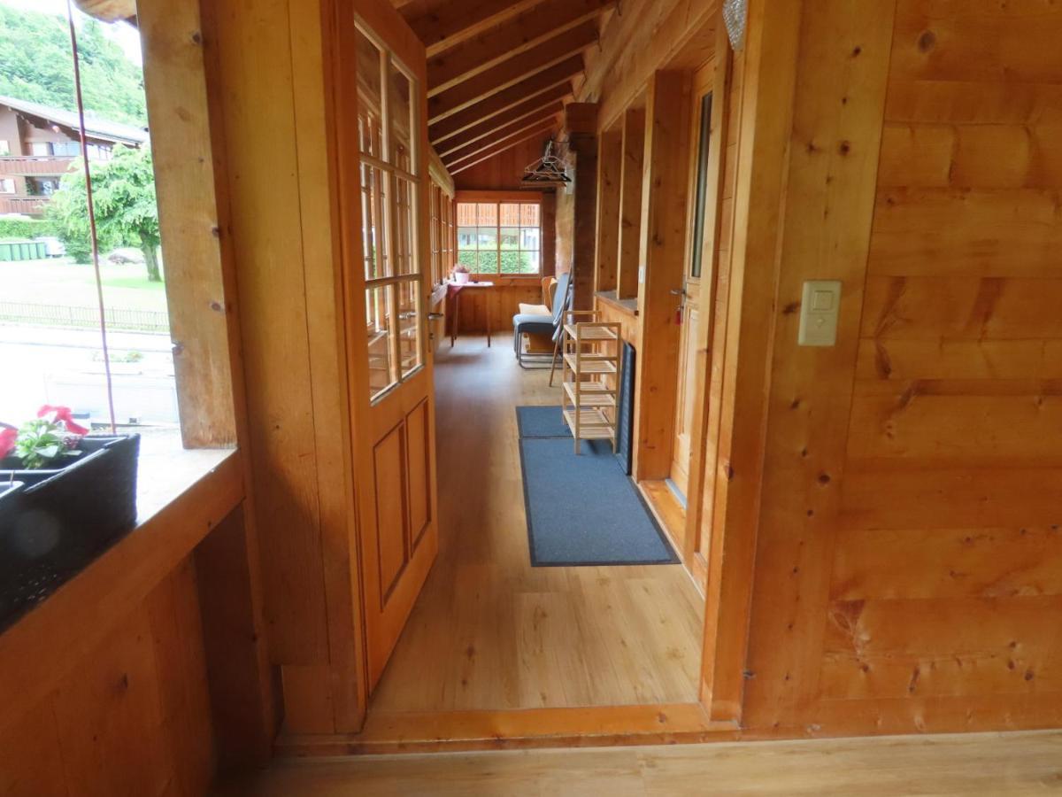 Holzhaus Bei Interlaken リングゲンベルク エクステリア 写真